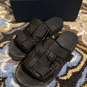 Black Dior Slide Sandals